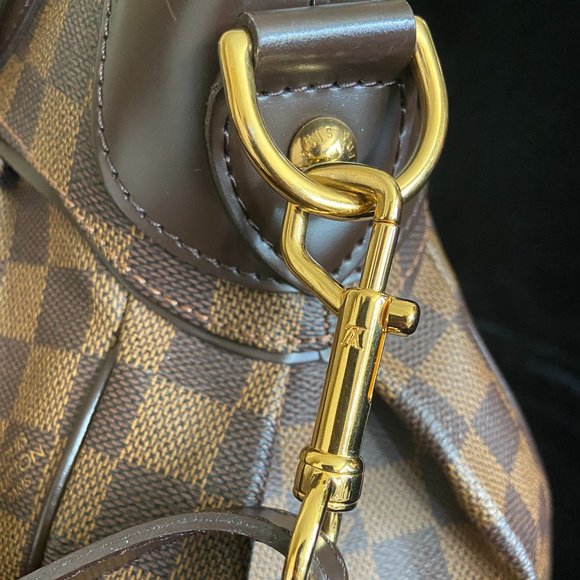 *Sold Louis Vuitton Damier Ebene Trevi (PM) - Picture 5 of 16
